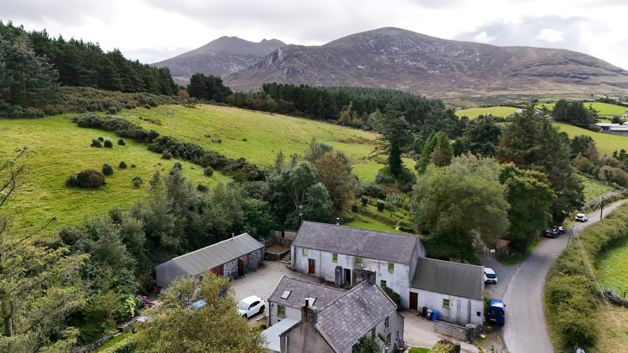 A Cosy Place In The Heart Of The Mournes Kilcoo Exteriör bild